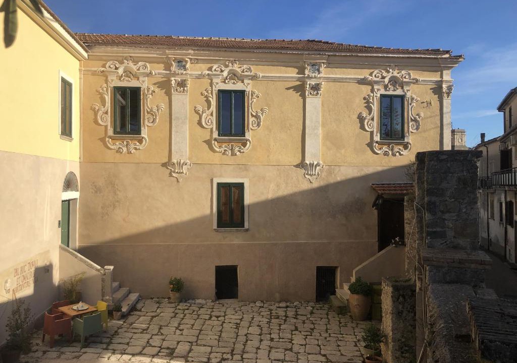 Capaccio Apartment | La Saletta - loft di Palazzo Tanza