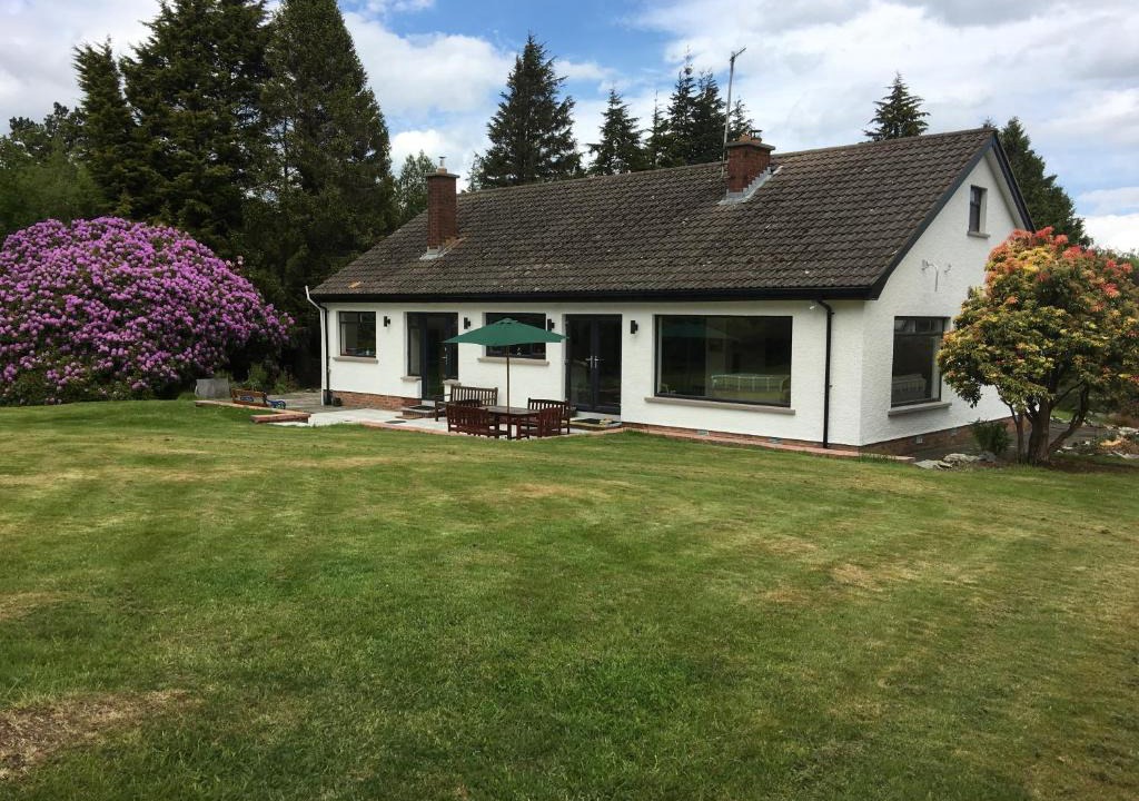 Newcastle House | Larch Lodge