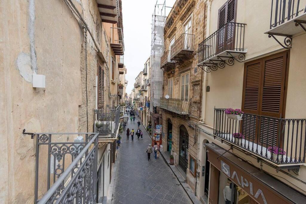 Old Town Apartment | LoftBotta2Cefalù