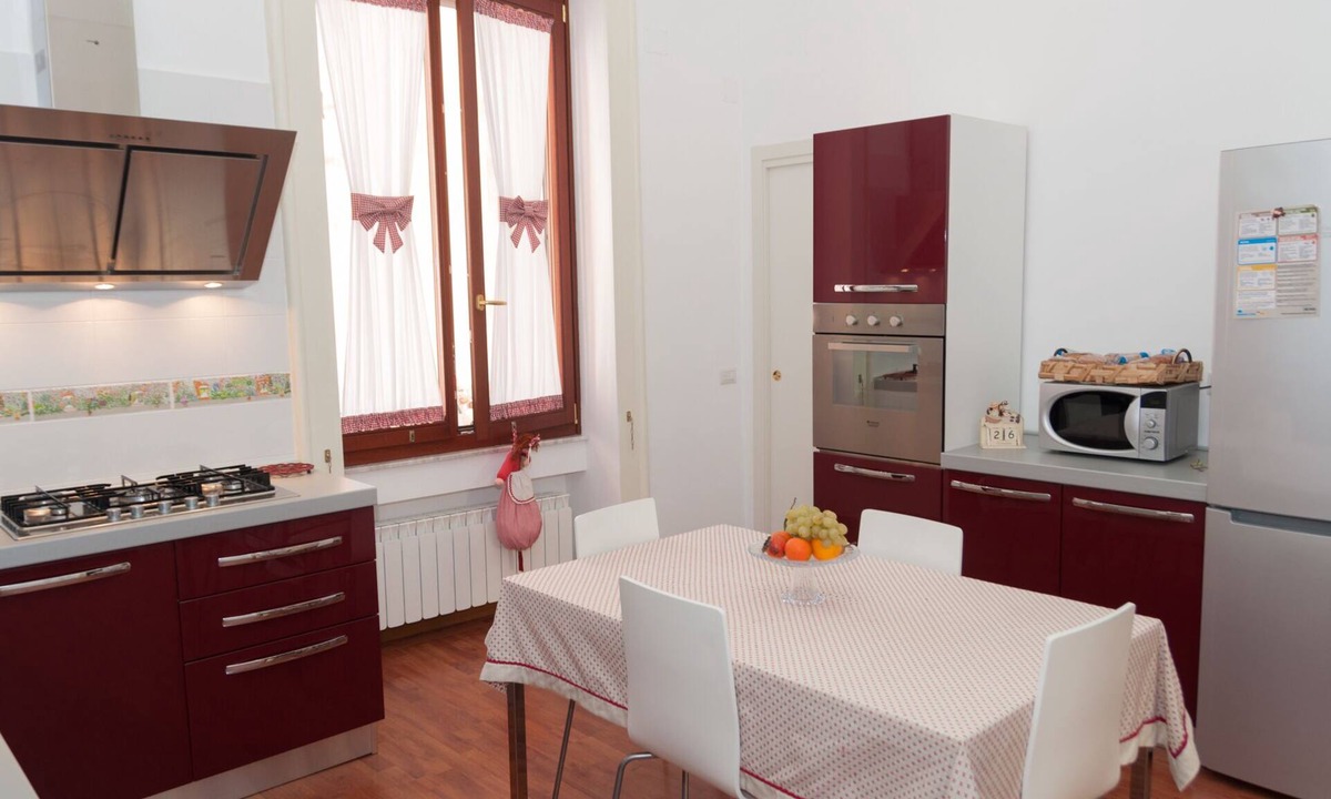 Castellammare di Stabia Apartment | Lorely's guest House