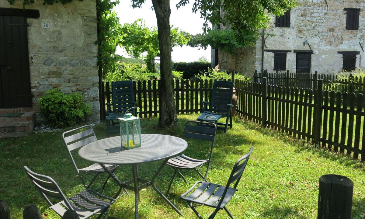 Strassoldo Apartment | Lovely apartment for 2 people with patio and pets allowed