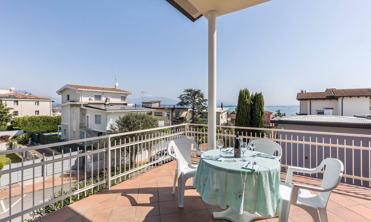 Desenzano del Garda Apartment | Lovely vacation home Lake apartment