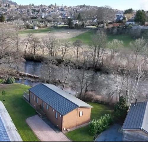 Crieff House | Luxurious Riverside Lodge - 'The Ardle'