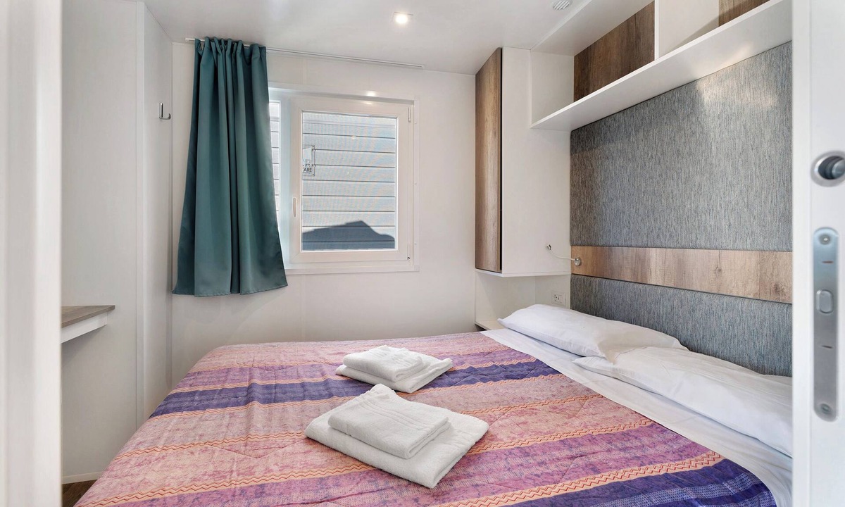 Ispra Apartment | Mobile Home 'Casa Mobile Standard 2' with Lake View, Wi-Fi and Air Conditioning