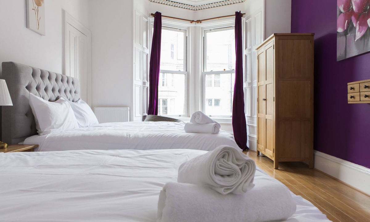 Newington Apartment | My Meadows, City Centre Apartment, Sunny&spacious