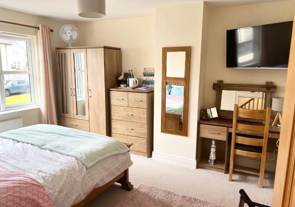 Ballycastle House | New Room @ Sean and Janes