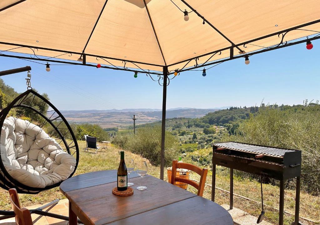 Montalcino Apartment | Nuovissimo Loft panoramico con giardino a Montalcino