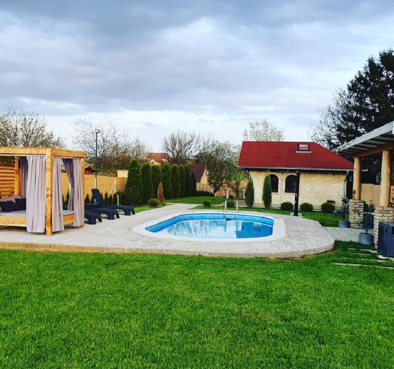 Becej House | OAZA KUĆA ZA ODMOR