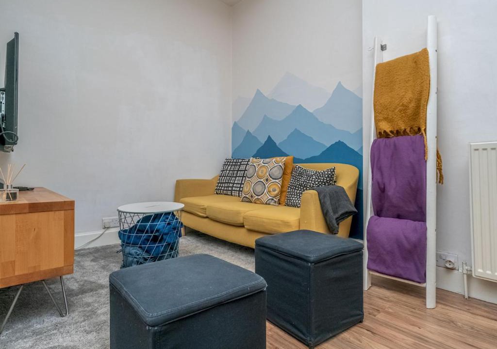 Tollcross Apartment | Pass the Keys Renovated 2 Beds flat near City Centre and Meadows