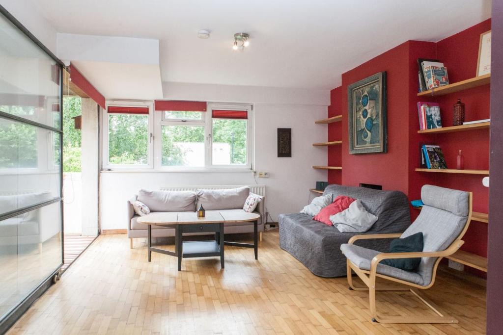 Kennington Apartment | Pass the Keys Spacious Kennington Apartment, 4 mins from Station