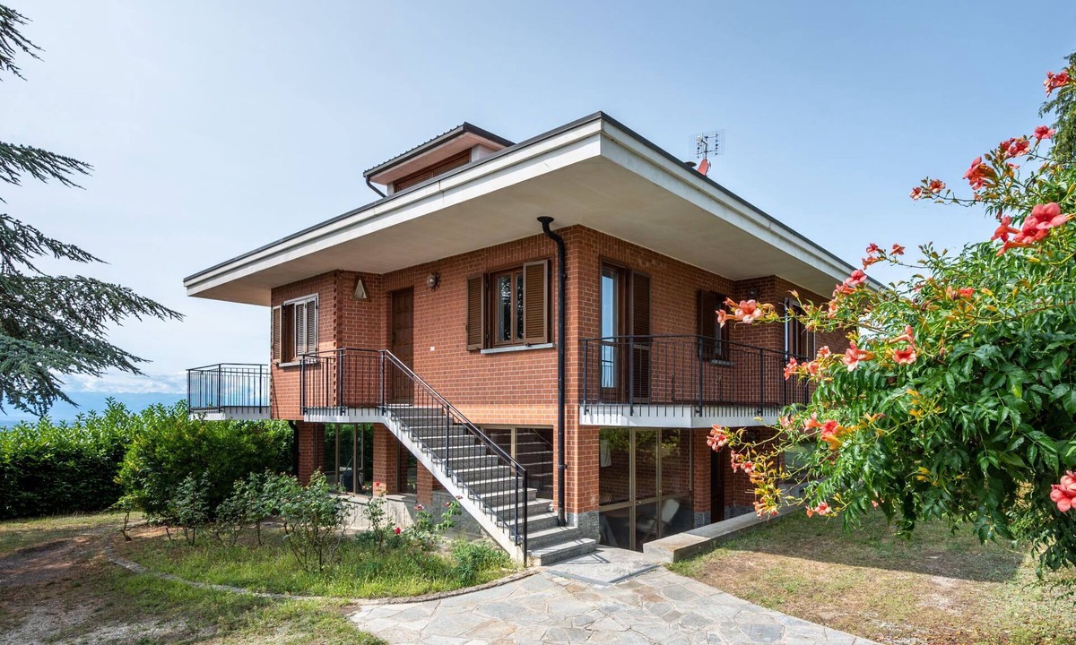 Bossolasco House | Pinetina by Interhome
