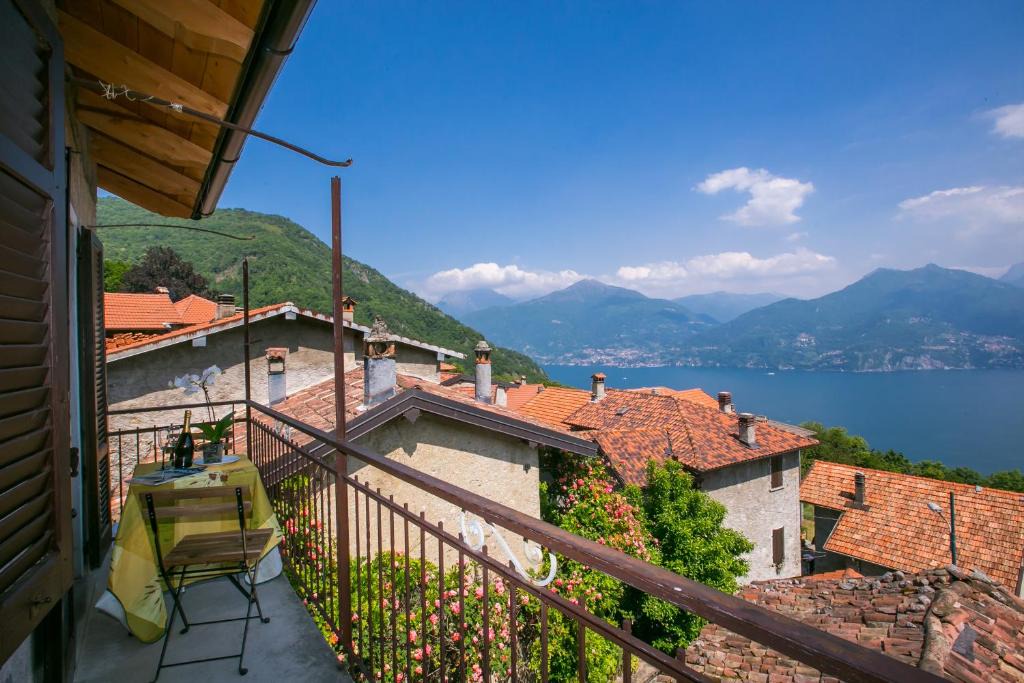 Naggio House | Plesio Rustico Panoramica