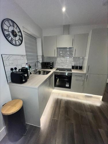 Barnhill Apartment | Premium London Apartment - 10 minutes from Wembley Stadium, OVO Wembley Arena