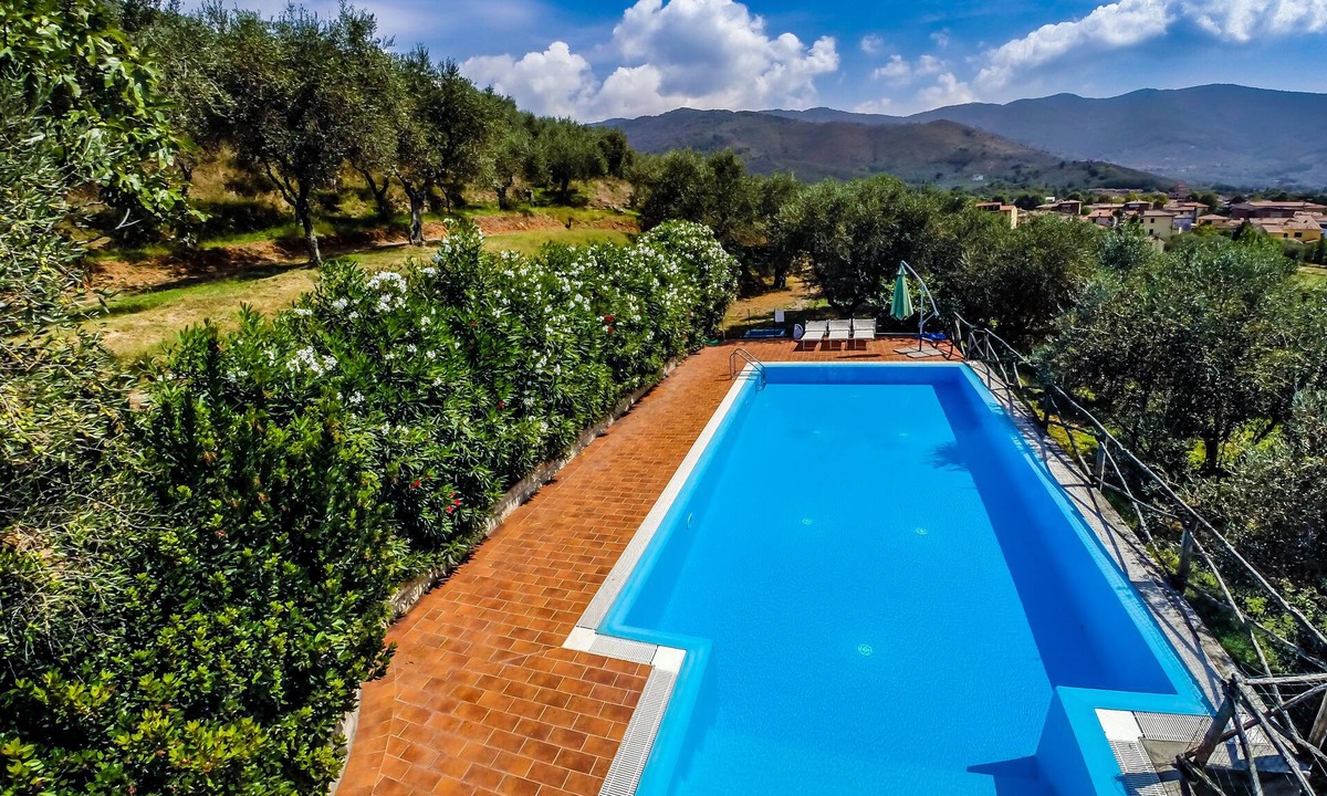 Calci Villa | PRIVATE POOL - FARMHOUSE FATTORIA LA PIEVE - Villa LIMONE, 8 Km from Pisa