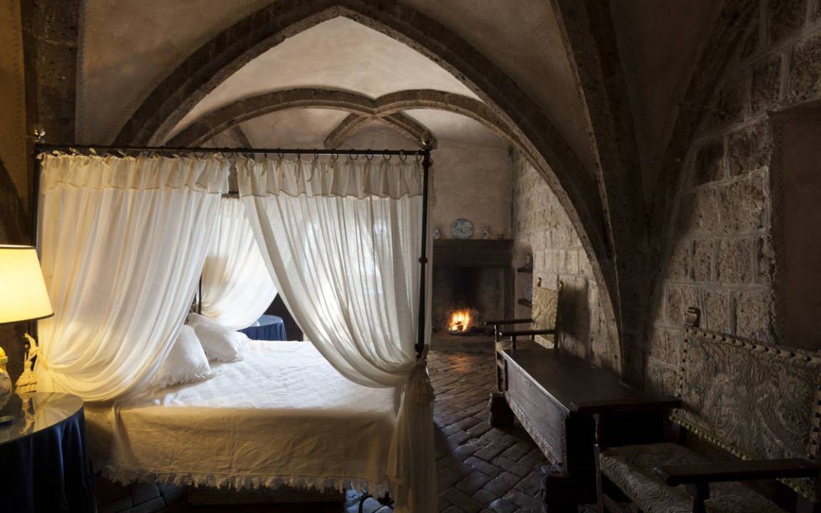 Ronciglione Resort | Private room ∙ 3 guests