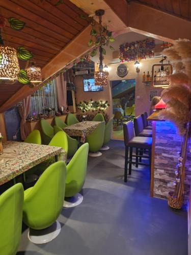Banovo brdo House | Prostor kao kod kuce