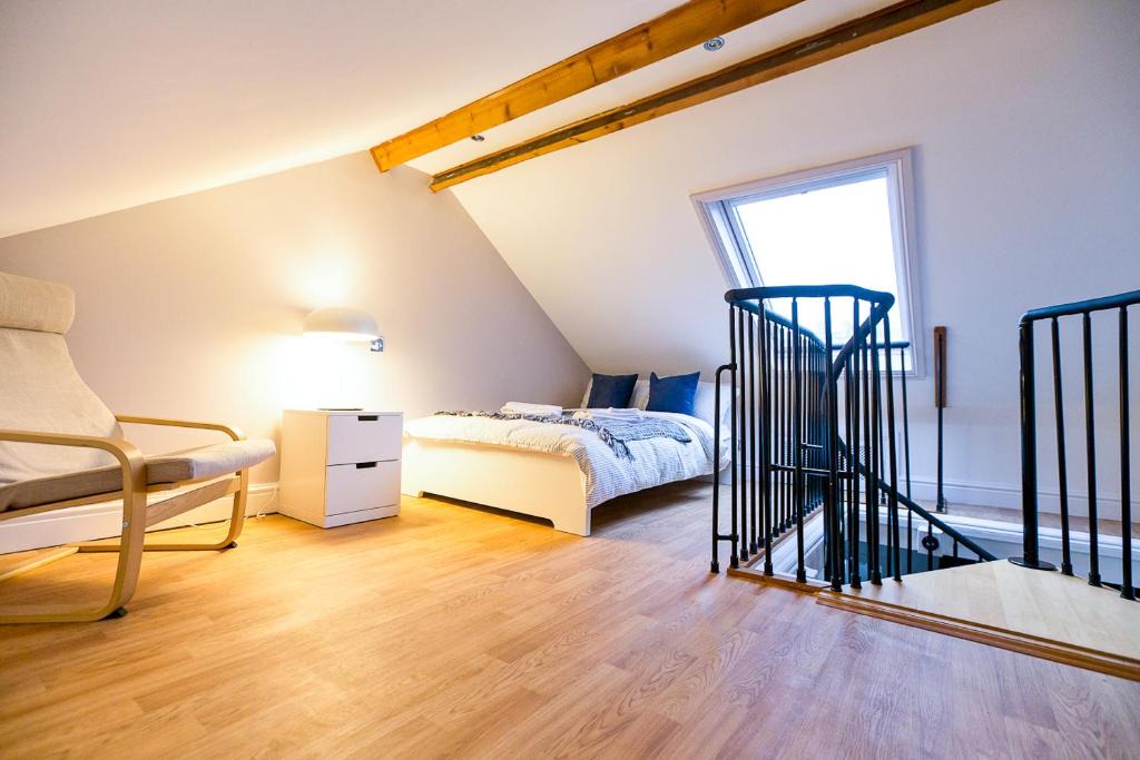 Reading City Centre Apartment | Readings Most Stunning Duplex