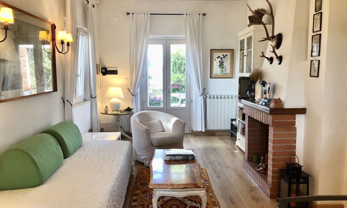 Zona XXVI Castel di Decima Apartment | Rome: Flat - 4 rooms for 4/5 persons: House with pool and garden