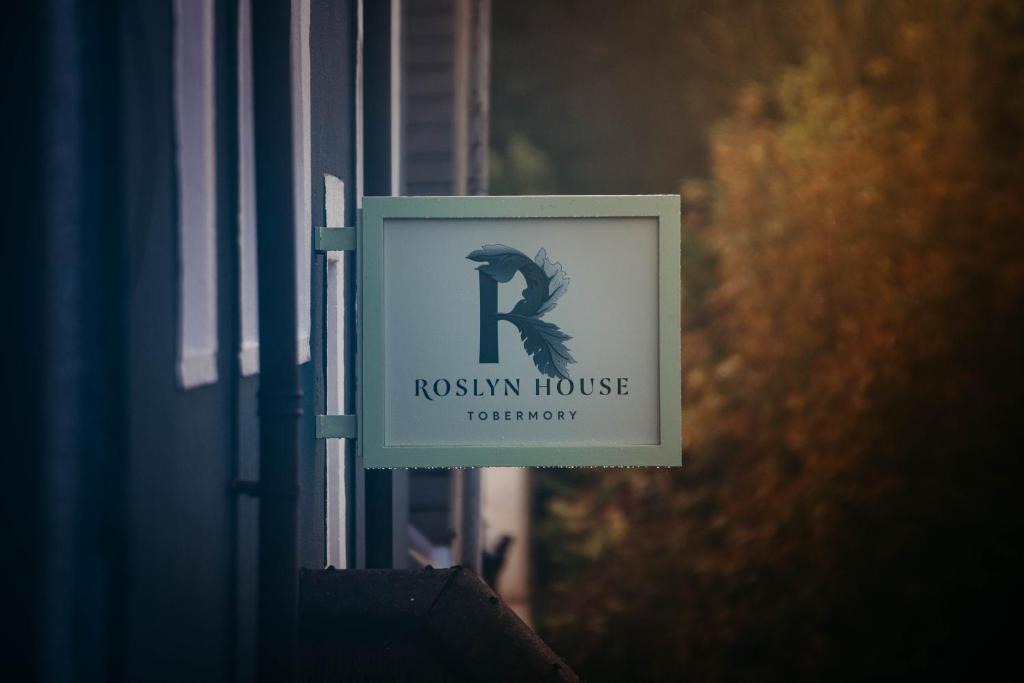 Tobermory House | Roslyn House
