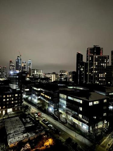 Prince's Apartment | Self-catering fully equipped apartment in Vauxhall