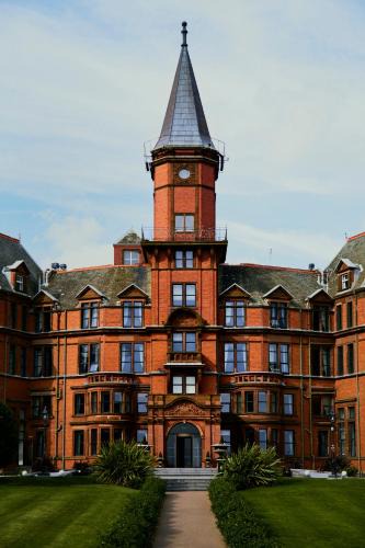 Newcastle Resort | Slieve Donard