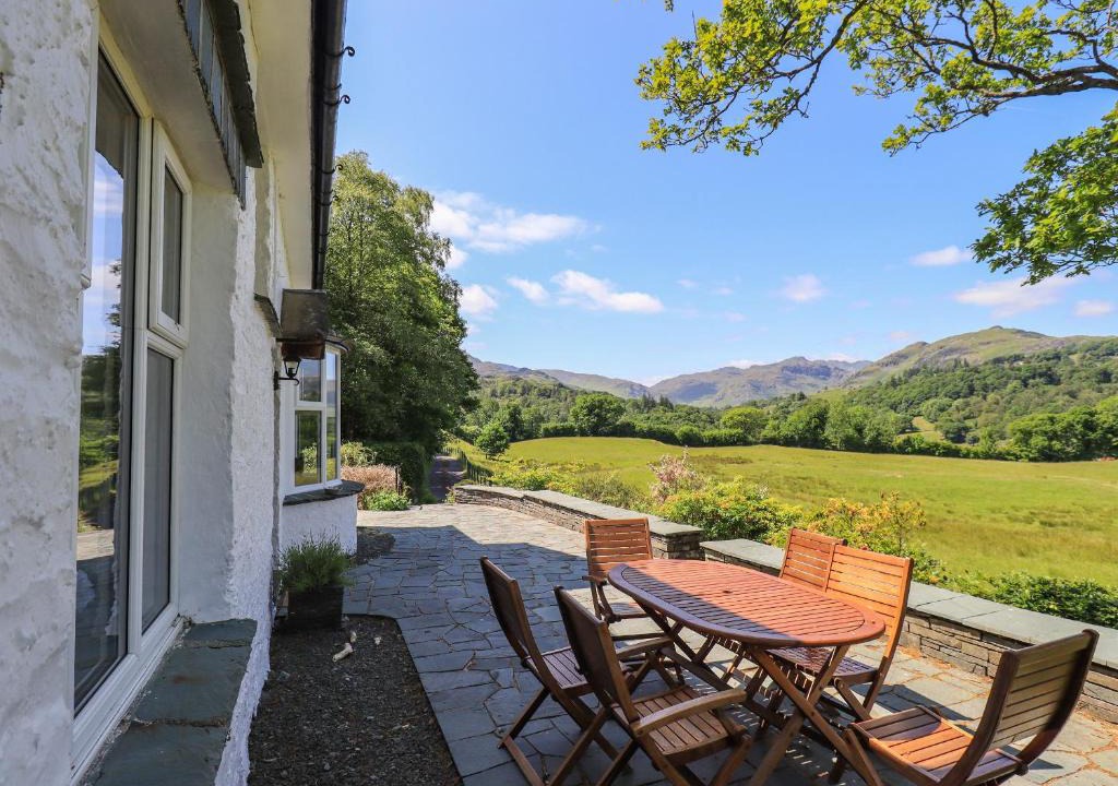Ambleside House | Spindle Coppice