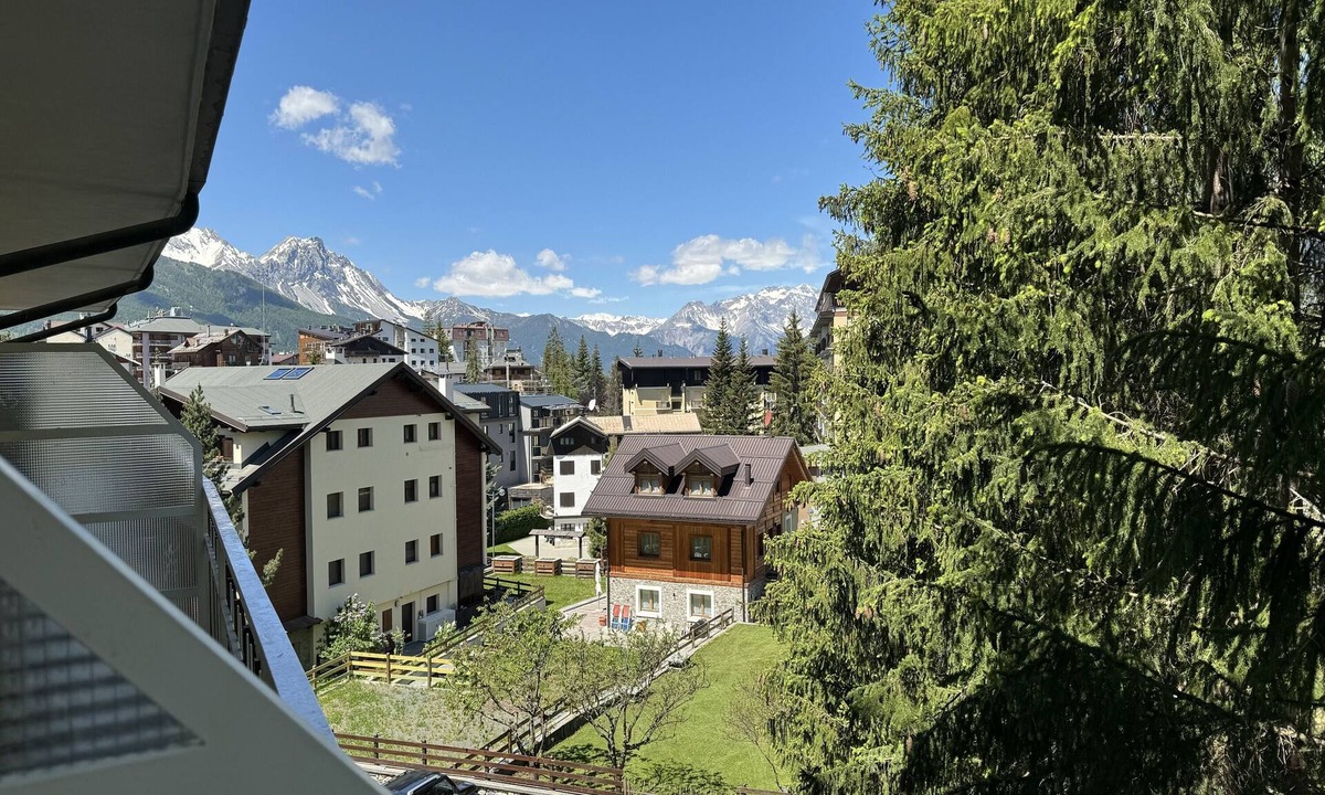 Sauze d'Oulx Apartment | Studio Saturno 23 in the City Center