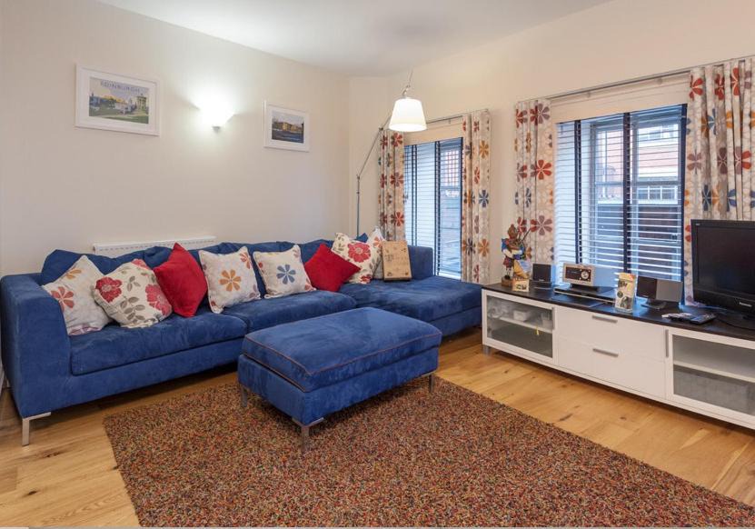 Bonnington Apartment | The Patriothall Residence