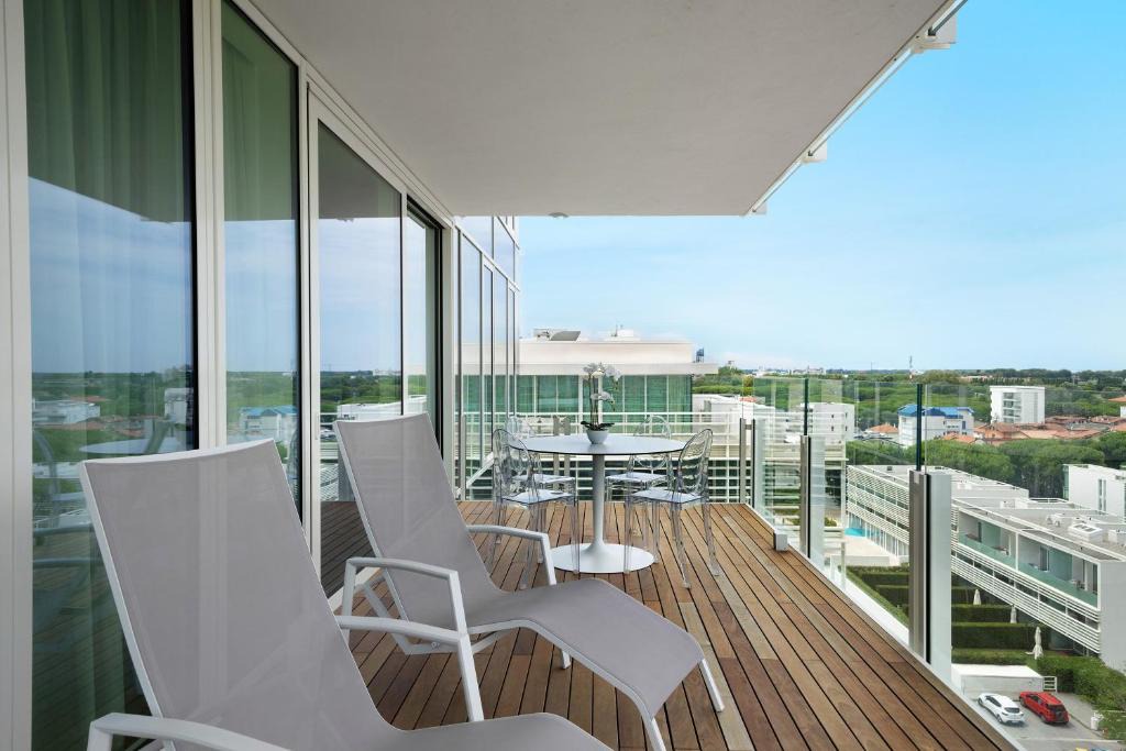 Jesolo Apartment | The Summer Houses Lagoon with Spa