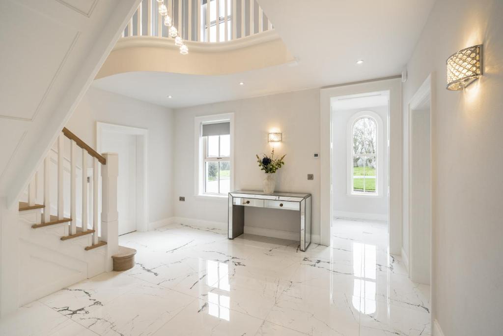 Enniskillen Villa | THE WHITE HOUSE AT MULLANS BAY