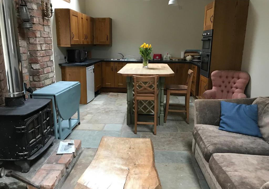 Newtownards House | Tracey's Farmhouse Cottage