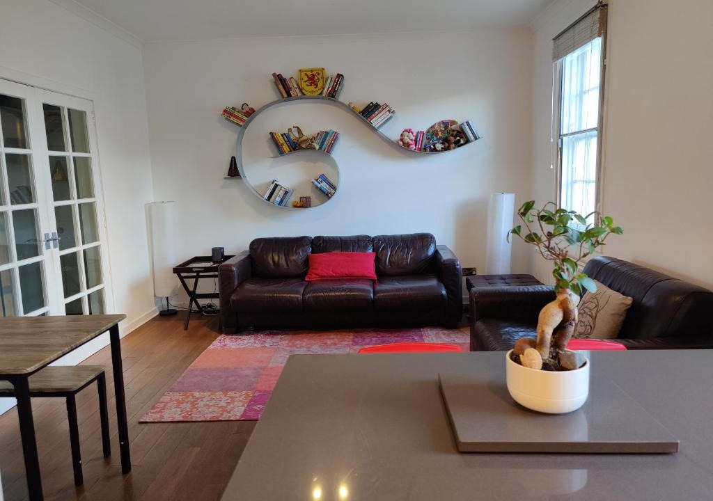 Newington Apartment | University and Central Edinburgh