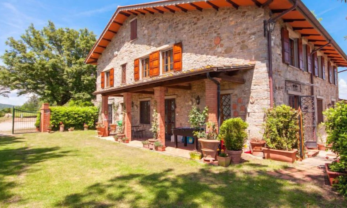 Montegrossi House | Vacation home Montelucci in Gaiole in Chianti - 14 persons, 7 bedrooms