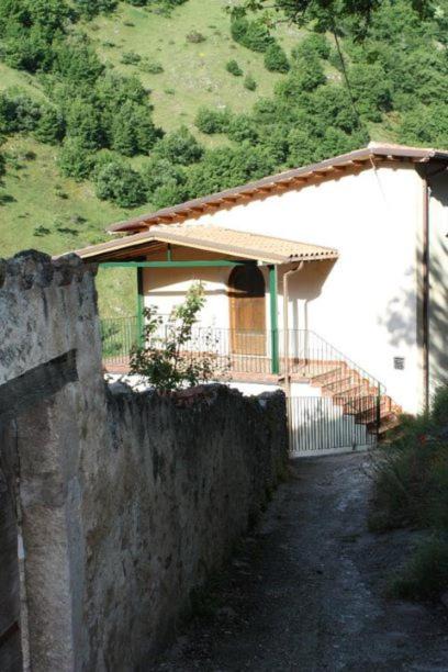 Lucoli Apartment | Via Mannella, Collimento, L'Aquila