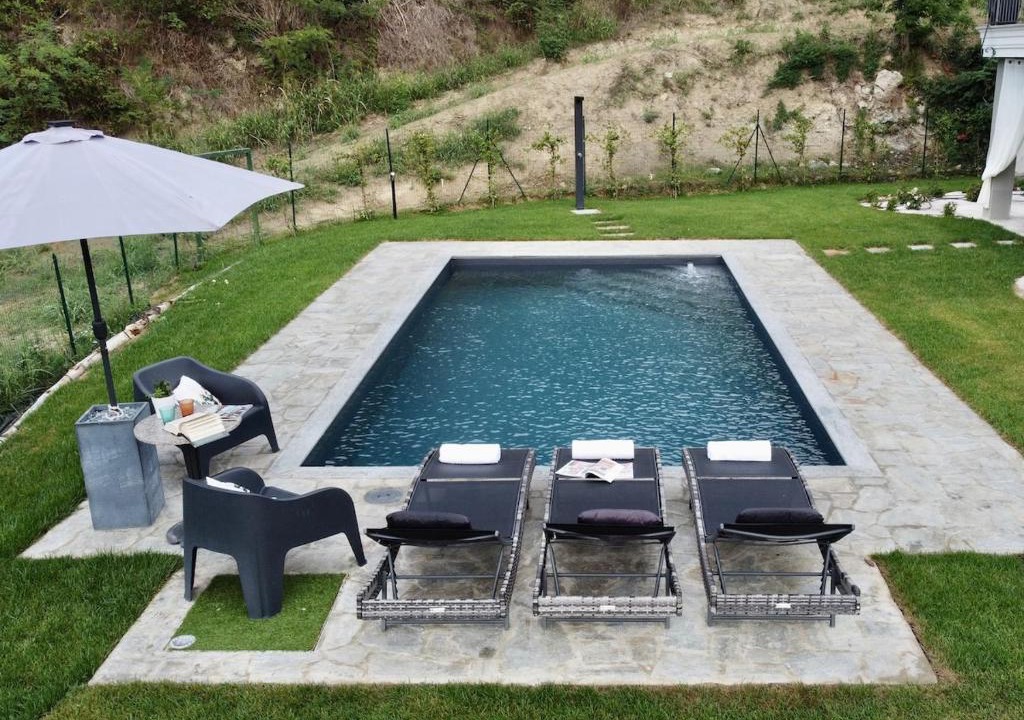 Calamandrana Villa | Villa Grassi with private pool Nizza Monferrato