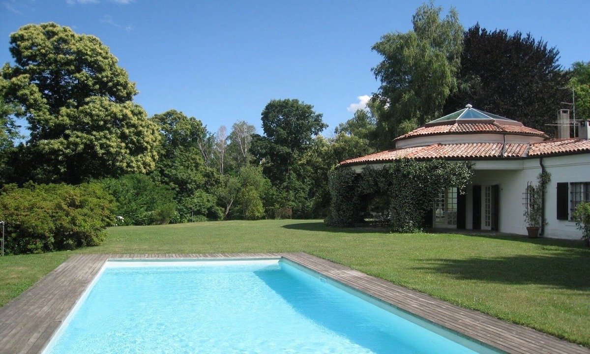 Dormelletto Villa | Villa Lagoni In Dormelleto - Piemonte
