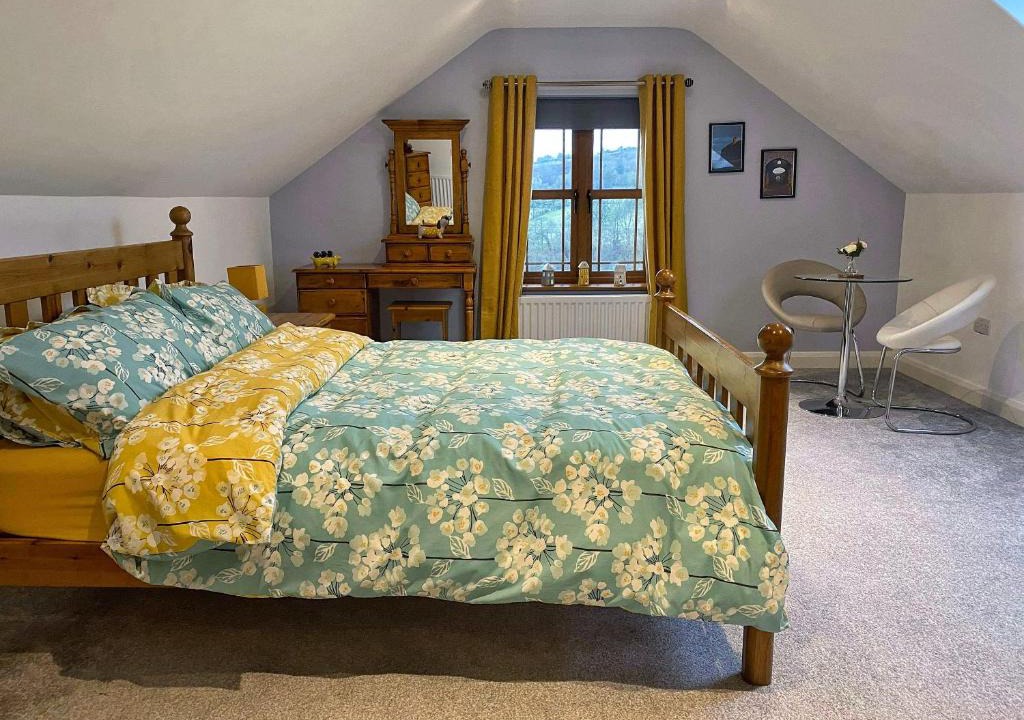 Magherafelt House | Whitewater Valley BnB
