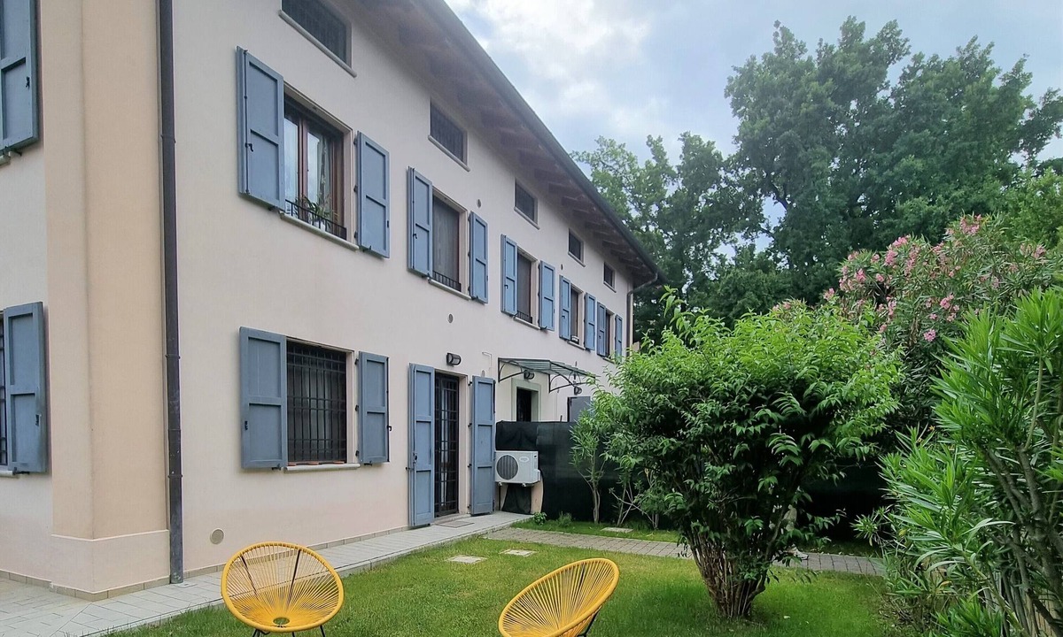 San Giovanni in Persiceto House | Wonderful apartment with garden and private parking in strategic location