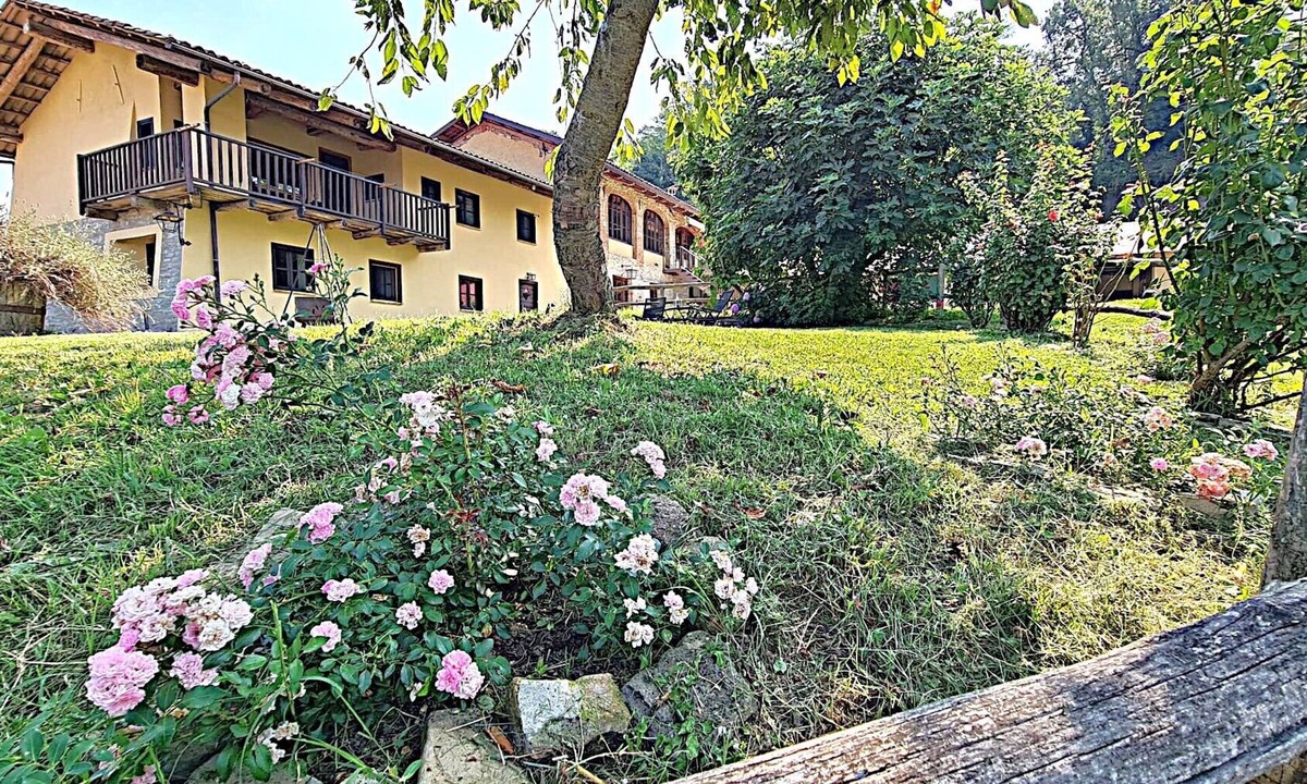 Somano House | Wonderful property in a fantastic location. Family-friendly. Il Roseto I