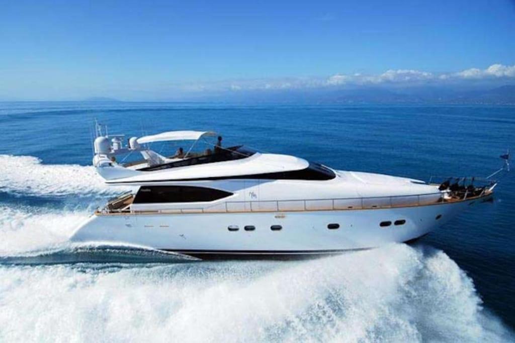 La Maddalena Boat Rental | Wunderbares Loft auf dem Meer - Yacht Angelo Blu