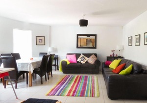 11 Shell Hill Mews