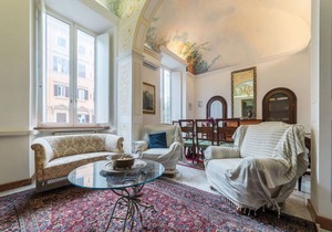 140 m² Apartment ∙ 11 bedrooms ∙ 9 guests