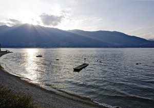 2 bedroom apartment in small residence right on the beach