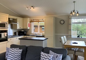 2 bedroom accommodation in Cotswolds
