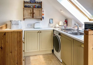 2 bedroom accommodation in Linlithgow, near Edinburgh