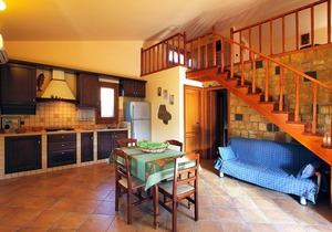 2 bedrooms, 2 Bathrooms Villa, near the Sea, Garden, AC, 10 minutes from Cefalu