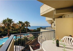 3 bedroom accommodation in Acquedolci (ME)