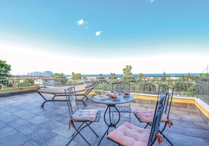 3 bedroom accommodation in Altavilla Milicia PA