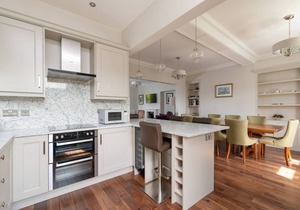 30 Lade Braes - a townhouse that sleeps 8 guests in 4 bedrooms