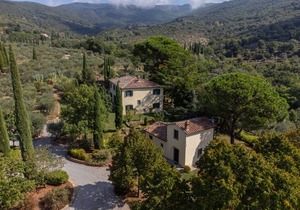 300 m² Villa ∙ 7 bedrooms ∙ 14 guests